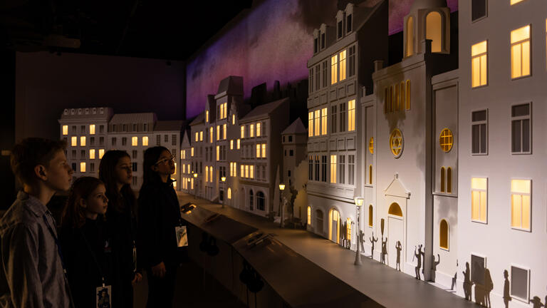 Photo of children viewing exhibit at the Melbourne Holocaust Museum
